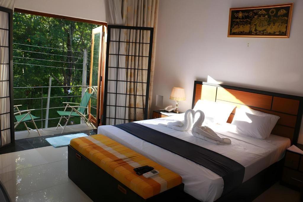 Nelinsa Residence Kandy Eksteriør bilde