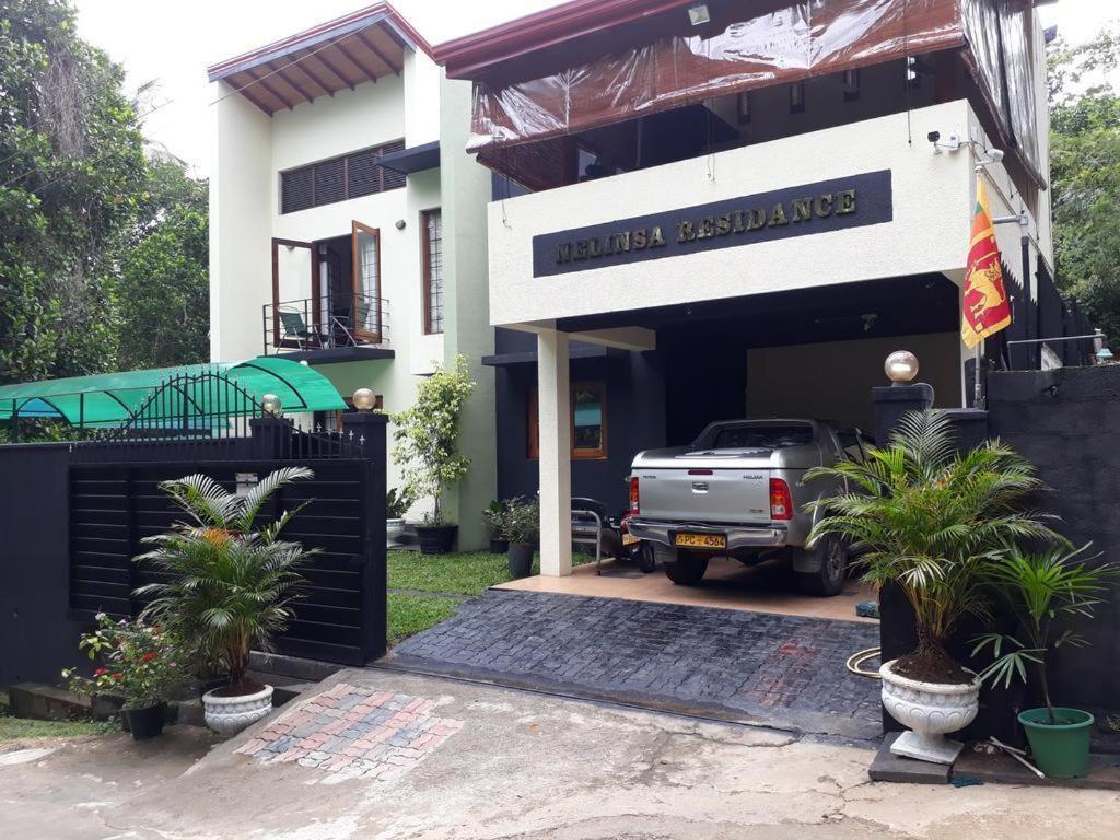 Nelinsa Residence Kandy Eksteriør bilde