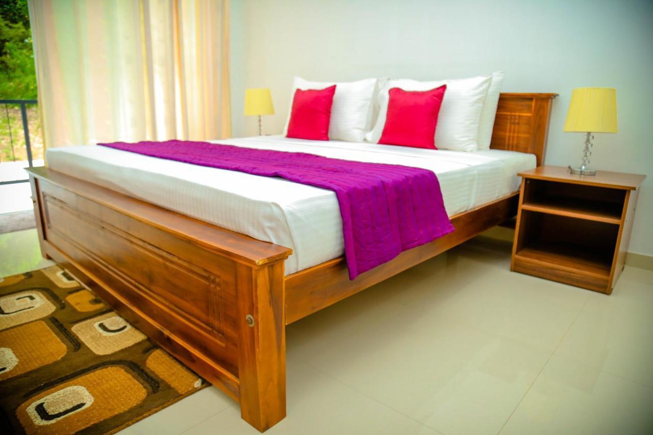 Nelinsa Residence Kandy Eksteriør bilde